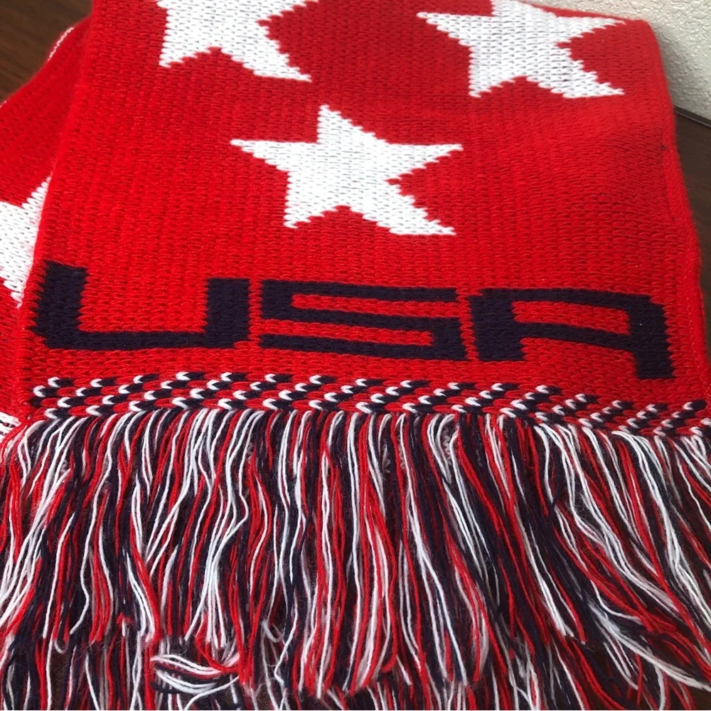 Knitmakers USA USA Red White and Blue Acrylic Knit Scarf Stars‎ 9